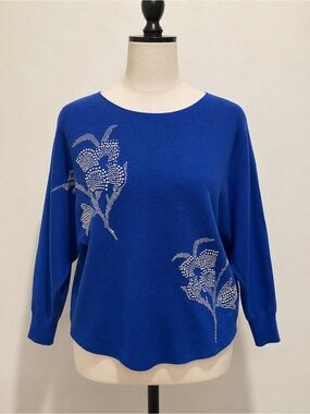 LIV Milano Royal Blue Pearl Floral Embellished Knit Sweater Women’s One Size